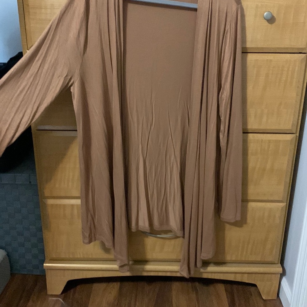 Light weight cardigan